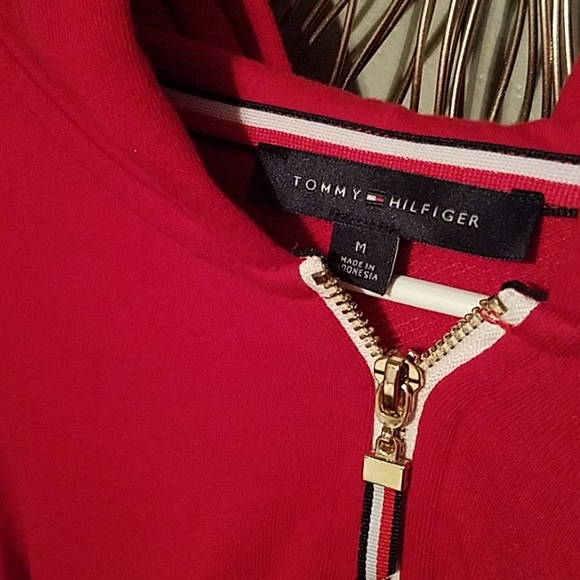 Tommy Hilfiger zip up jacket/sweatshirt medium - Picture 2 of 4